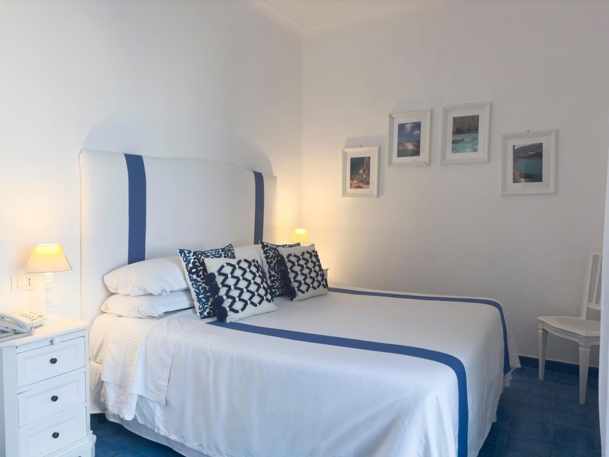 Hotel Chiaia Di Luna Ponza Kültér fotó