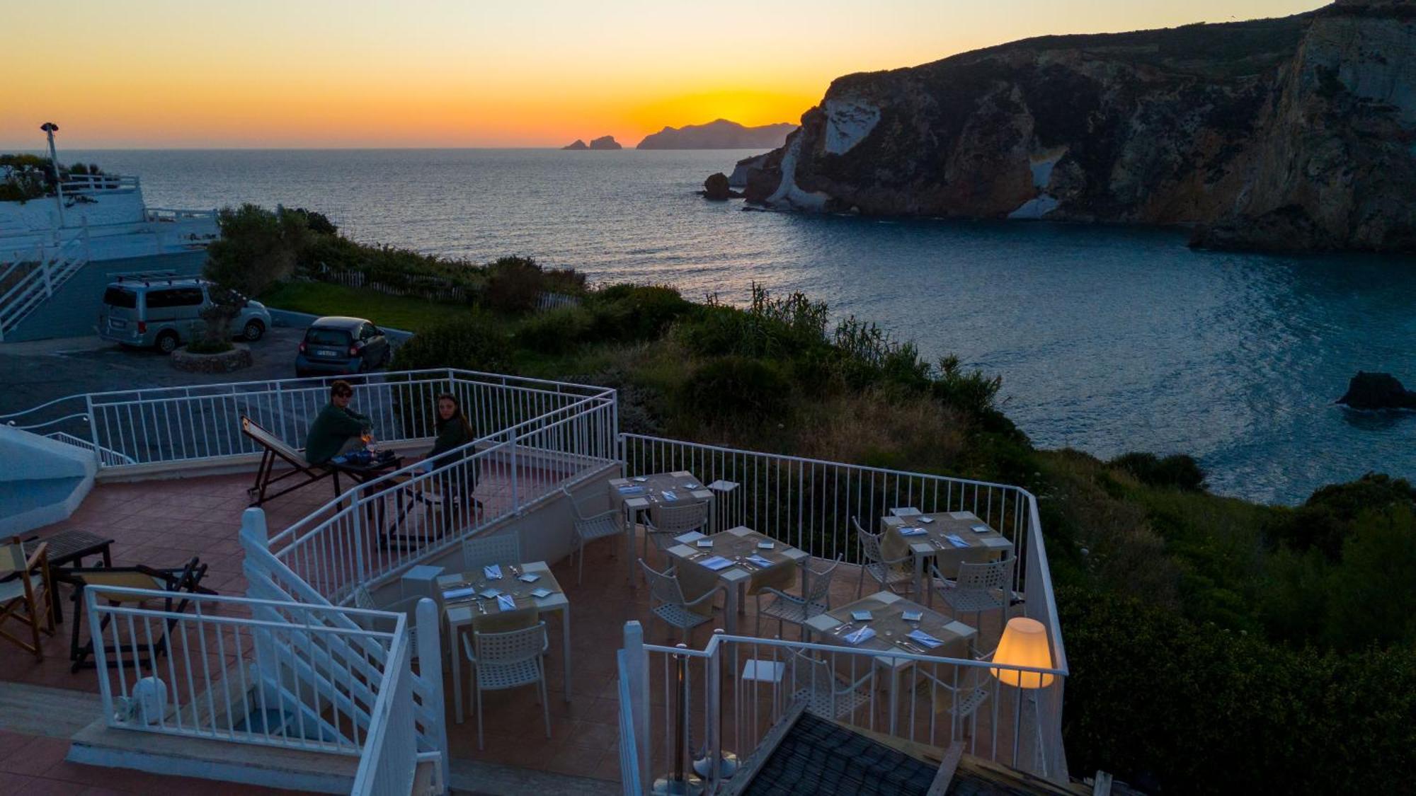 Hotel Chiaia Di Luna Ponza Kültér fotó