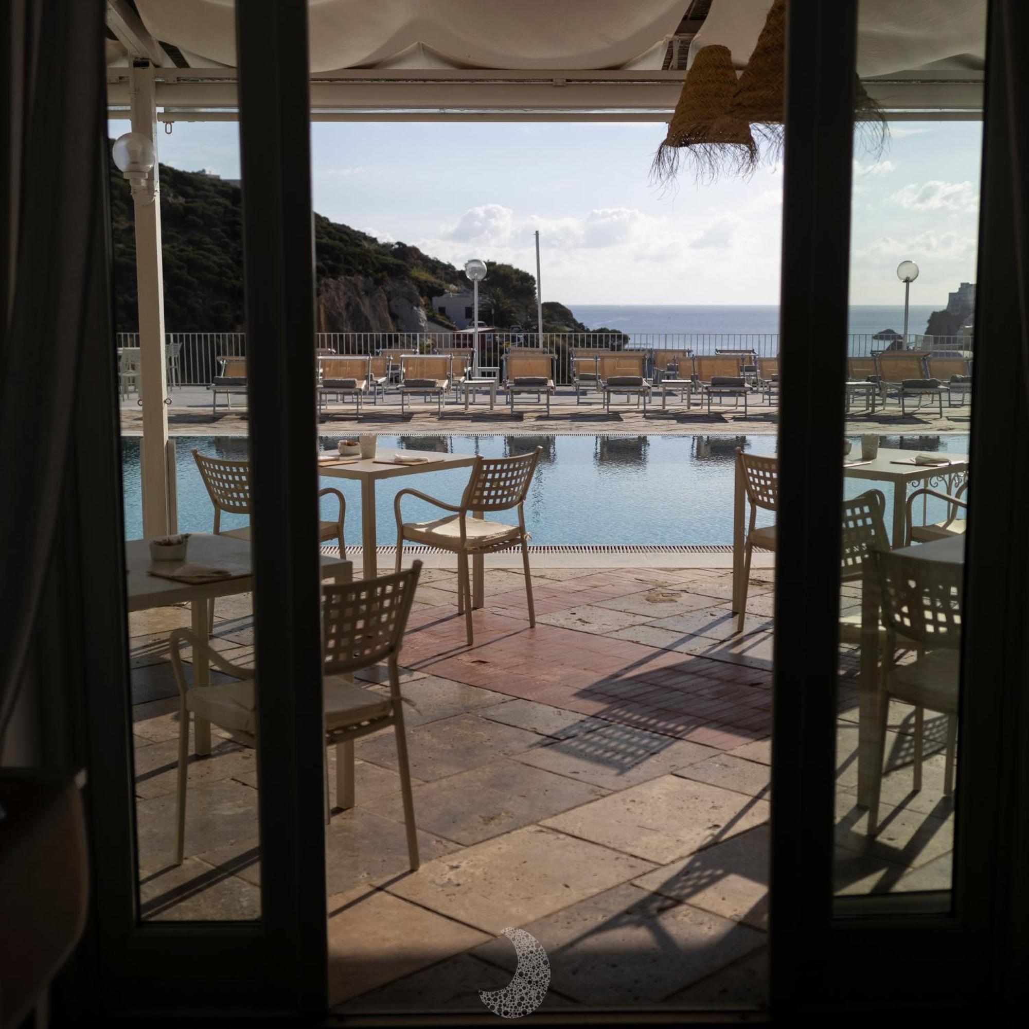 Hotel Chiaia Di Luna Ponza Kültér fotó