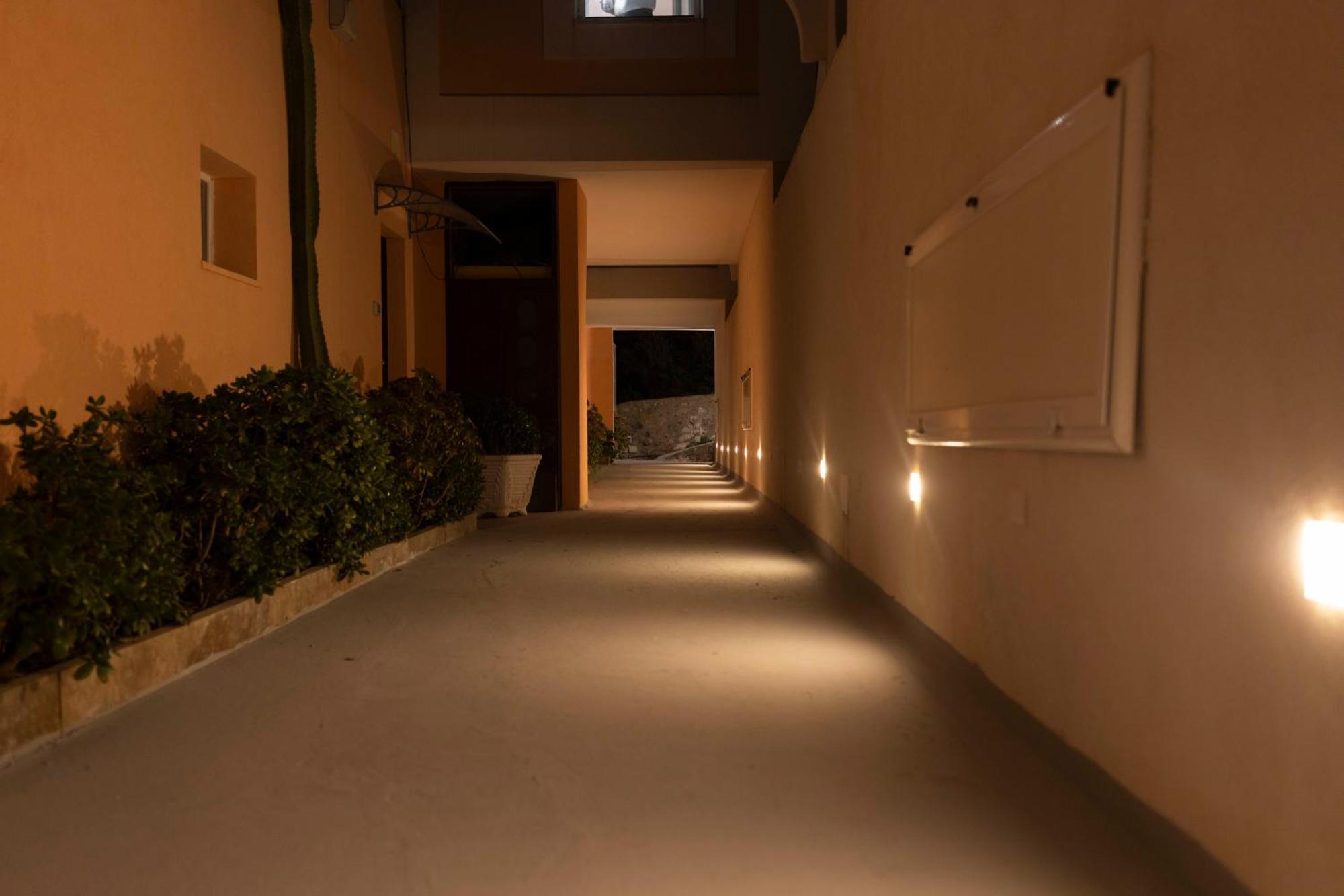 Hotel Chiaia Di Luna Ponza Kültér fotó