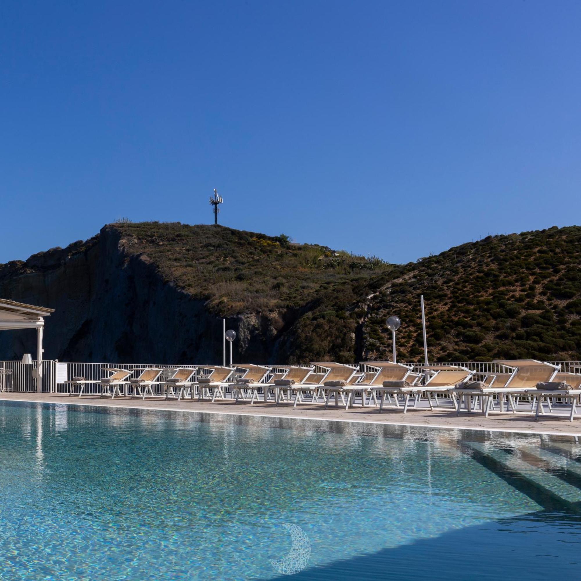 Hotel Chiaia Di Luna Ponza Kültér fotó