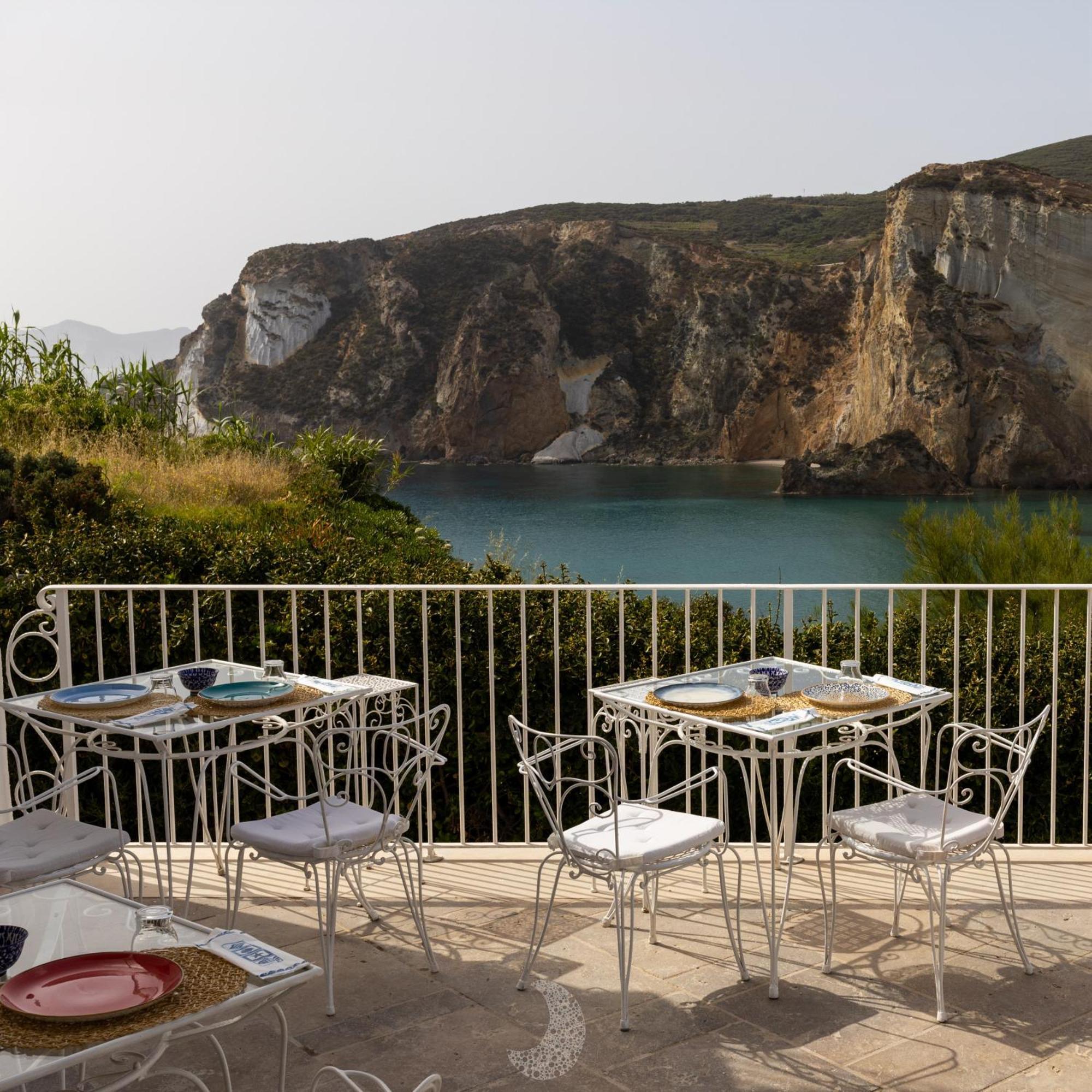 Hotel Chiaia Di Luna Ponza Kültér fotó