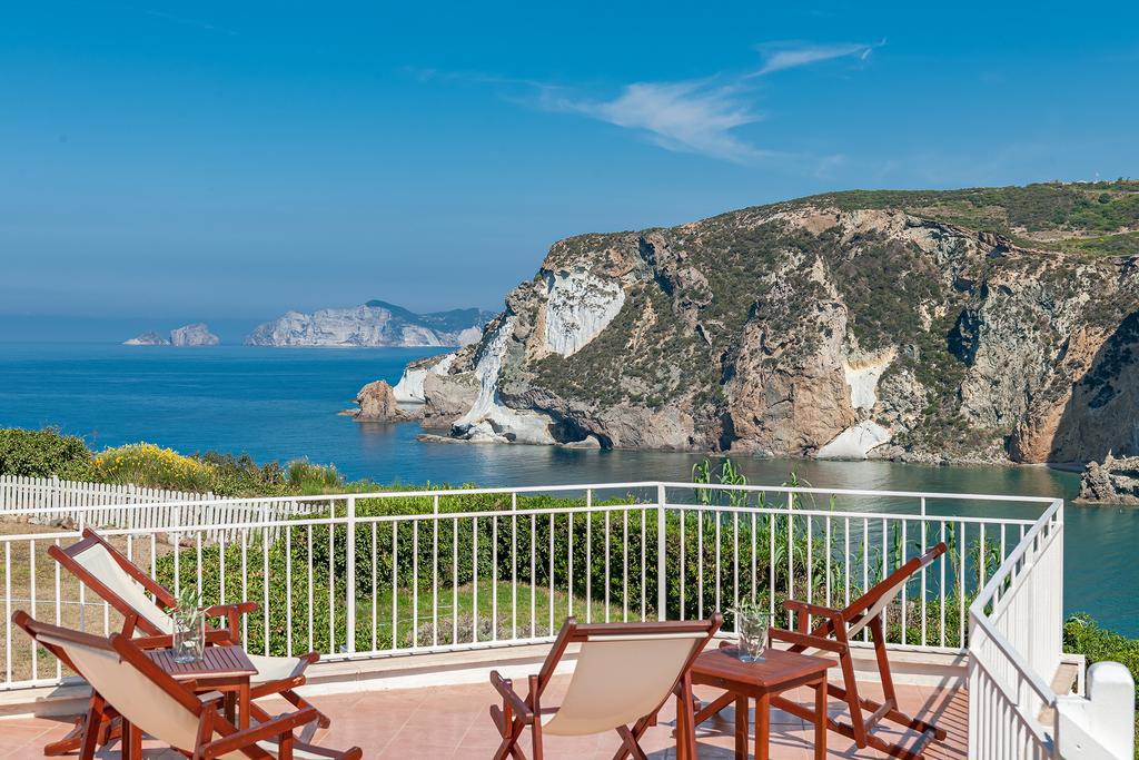 Hotel Chiaia Di Luna Ponza Kültér fotó