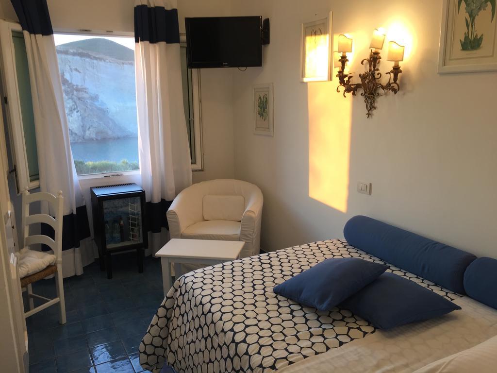 Hotel Chiaia Di Luna Ponza Kültér fotó